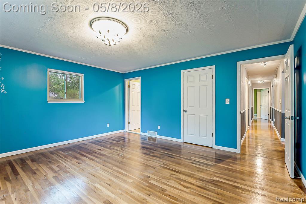7584 Brookview Court, Brighton, MI 48116 — Photo 21