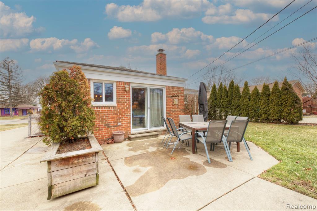 31906 Cambridge Street, Garden City, MI — Photo 35