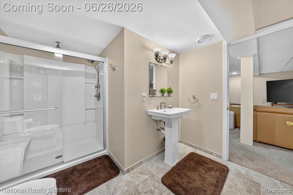 12257 Chandler Drive, Plymouth, MI 48170 — Photo 52