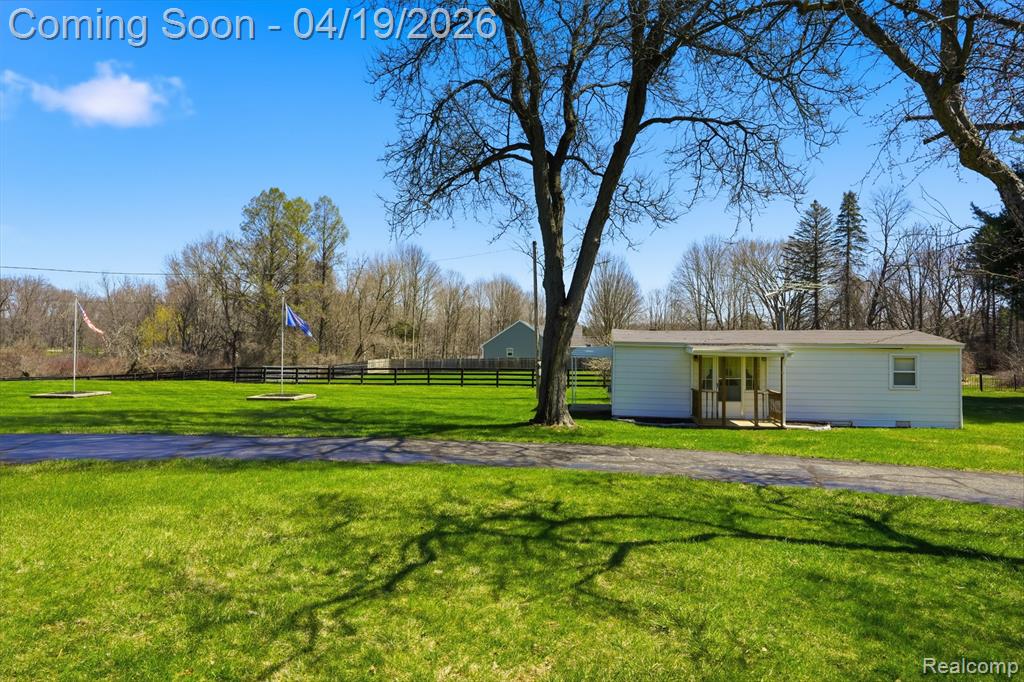8636 Tindall Road, Davisburg, MI 48350 — Photo 46