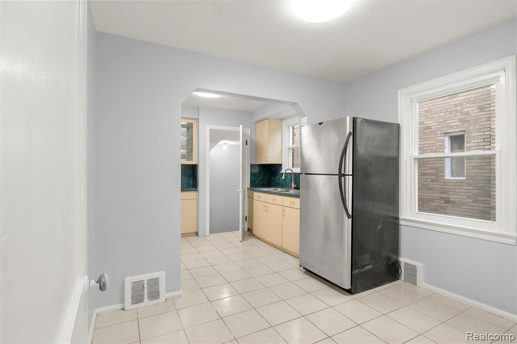 4654 Palmer Street, Dearborn, MI 48126 — Photo 8