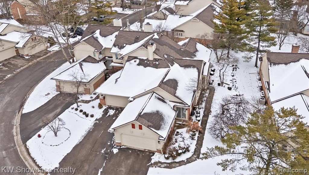 6933 Pebble Park Circle, 83, West Bloomfield, MI — Photo 27