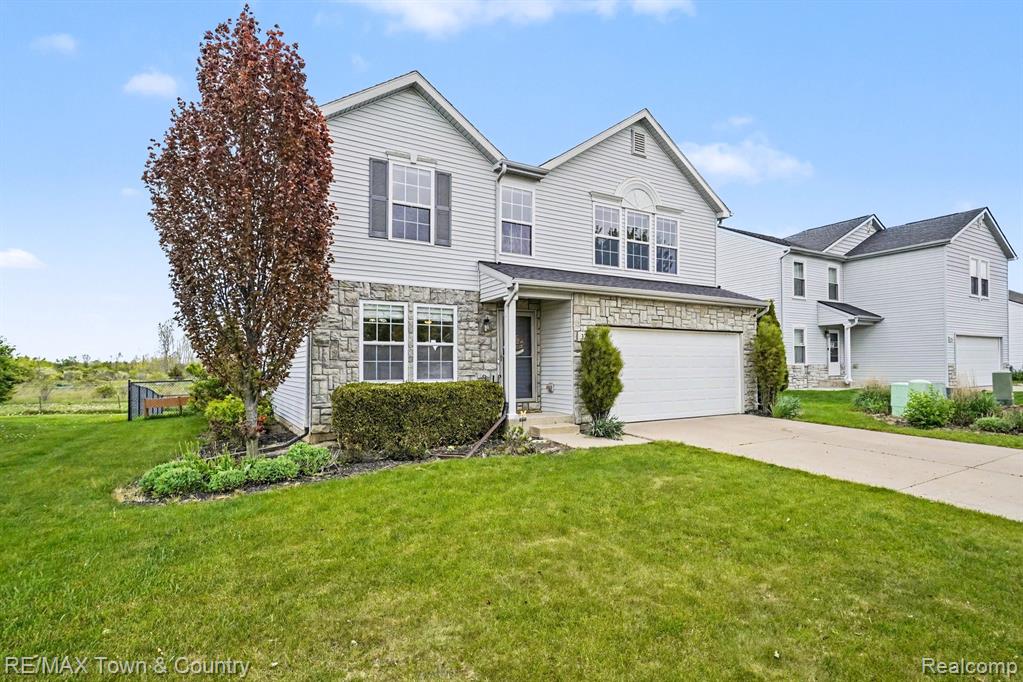 3253 Pine Run Drive, Swartz Creek, MI 48473 — Photo 2