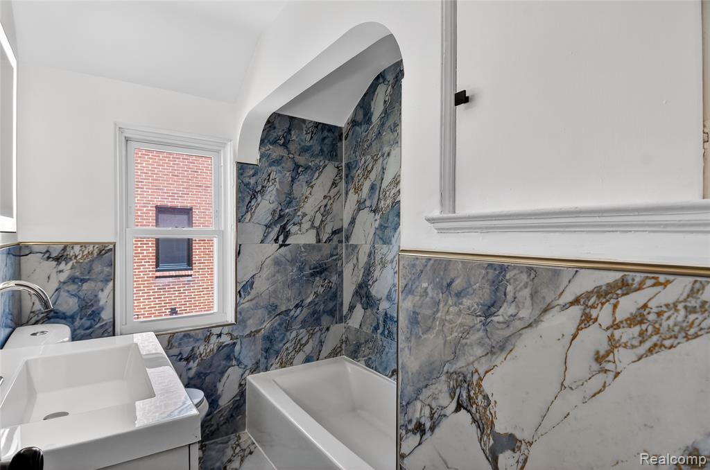 9171 W Outer Drive, Detroit, MI 48219 — Photo 24