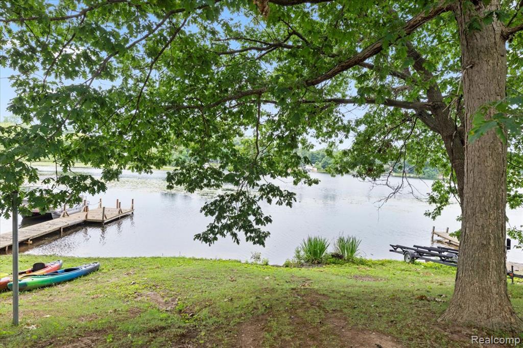 5246 Wayne Road, White Lake, MI 48383 — Photo 63