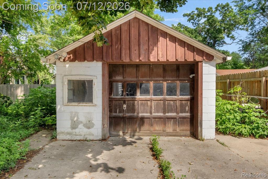624 N Prospect Road, Ypsilanti, MI 48198 — Photo 24