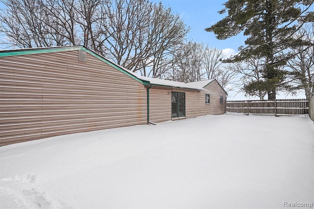 6252 State Road, Bancroft, MI 48414 — Photo 15