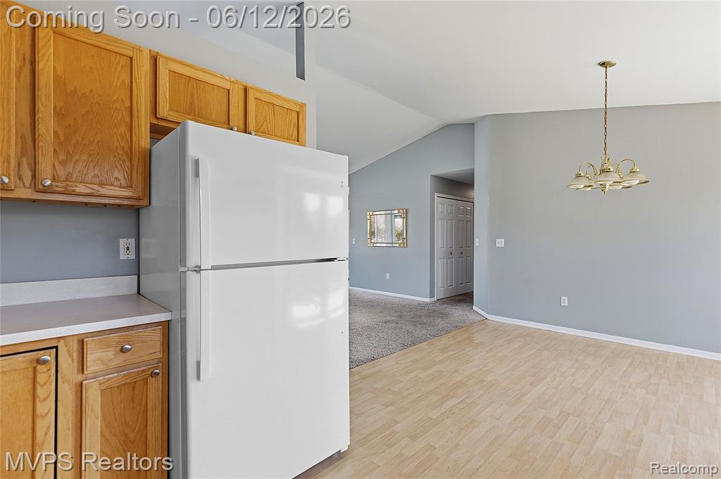 21618 Sue Ellen Drive, Macomb, MI 48044 — Photo 8