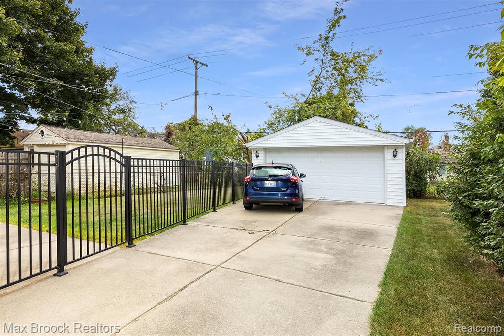 430 N Altadena Avenue, Royal Oak, MI 48067 — Photo 45