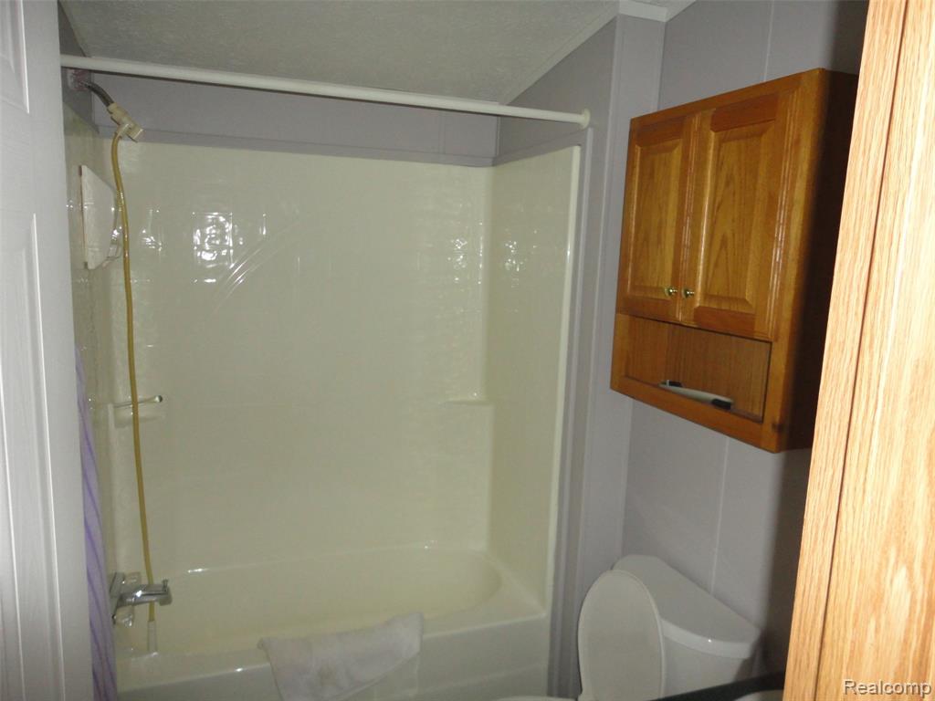 923 Stevens Trail, Monroe, MI 48161 — Photo 12