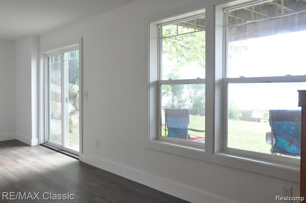 5050 Island Shore Drive, Pinckney, MI 48169 — Photo 41