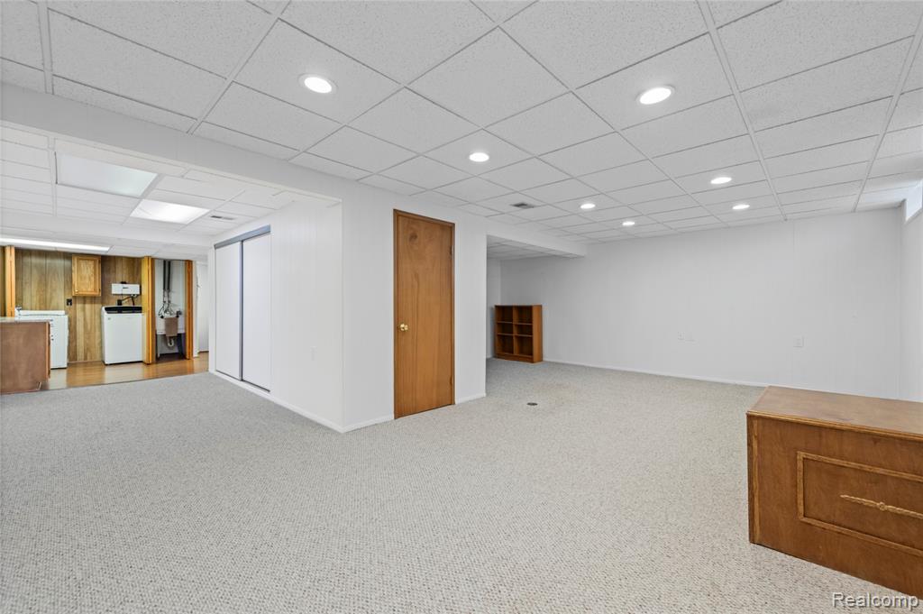 20557 Longwood Drive, Clinton Twp, MI 48038 — Photo 15