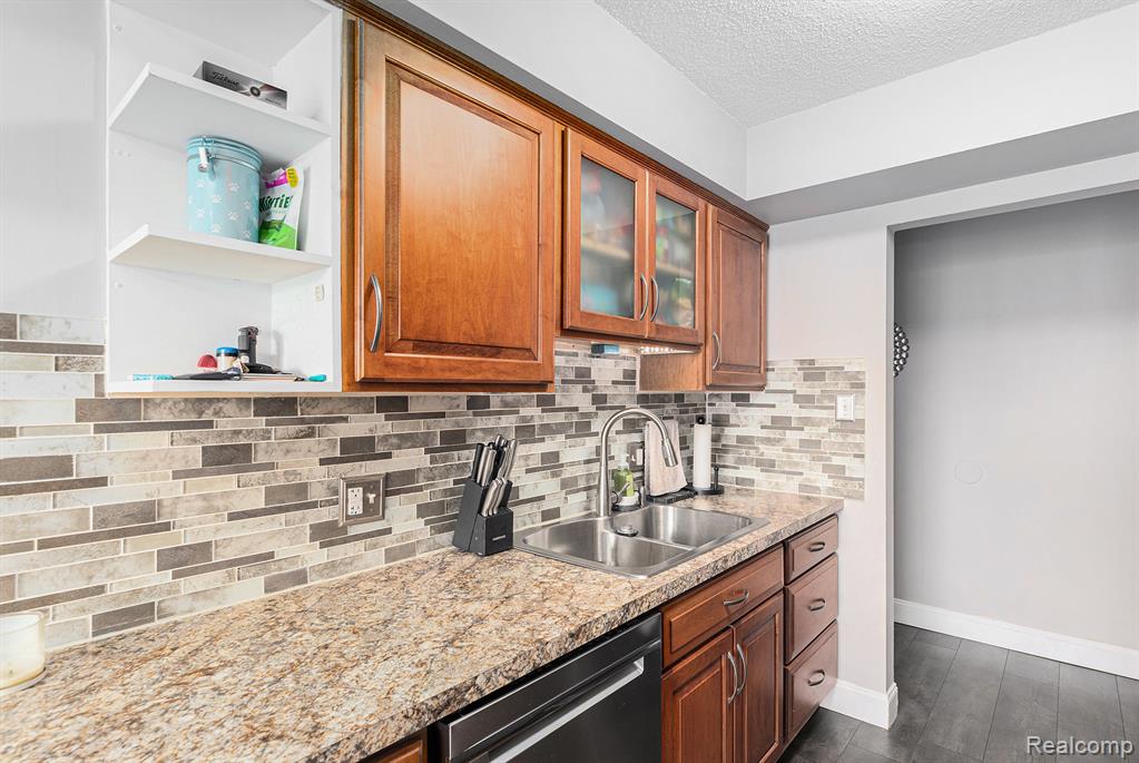8150 24 Mile Road, Shelby Twp, MI 48316 — Photo 15