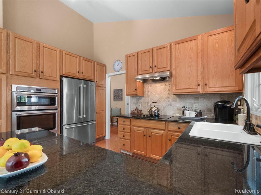 16585 LYONHURST Circle, 115, Northville, MI 48168 — Photo 18