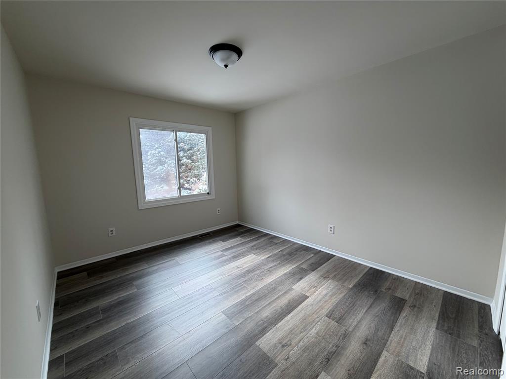 48 Webb Drive, Troy, MI 48098 — Photo 9