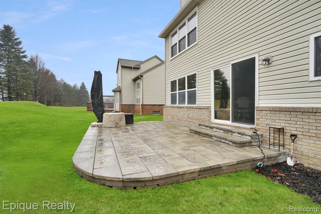 3593 Normandy Drive, Rochester, MI 48306 — Photo 27
