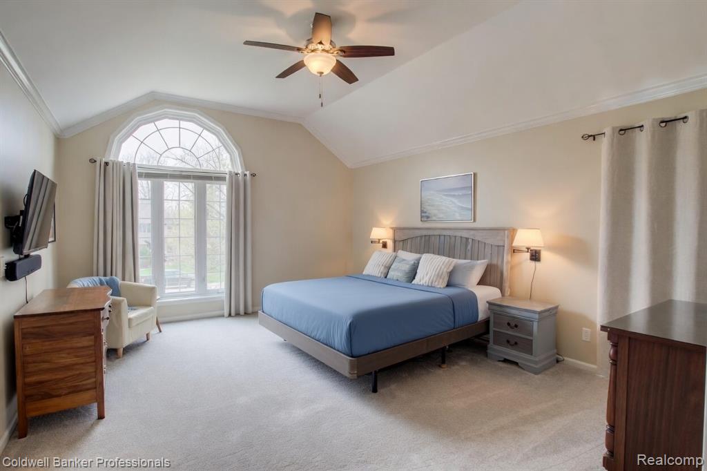 1345 Kings Pointe Road, Grand Blanc, MI 48439 — Photo 9