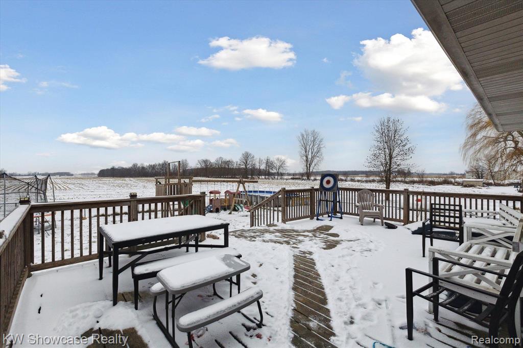 15568 W RIDGE Road, Oakley, MI 48649 — Photo 31