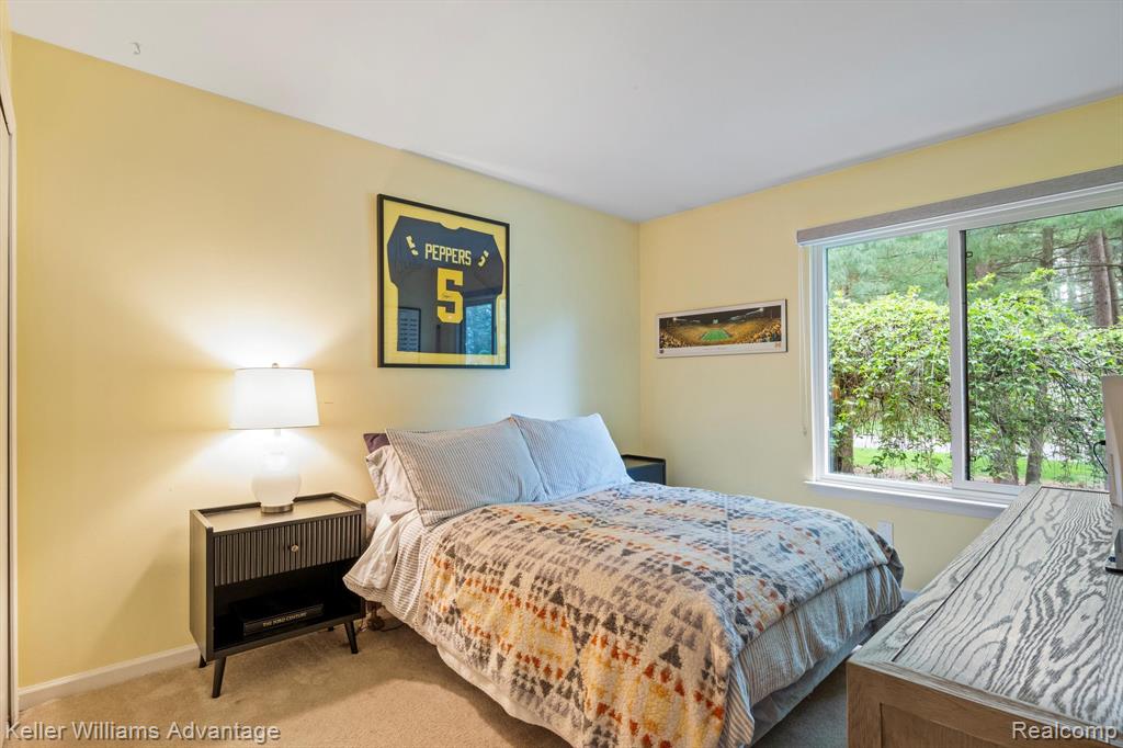 4081 PINESTEAD Drive, Commerce Twp, MI 48390 — Photo 13