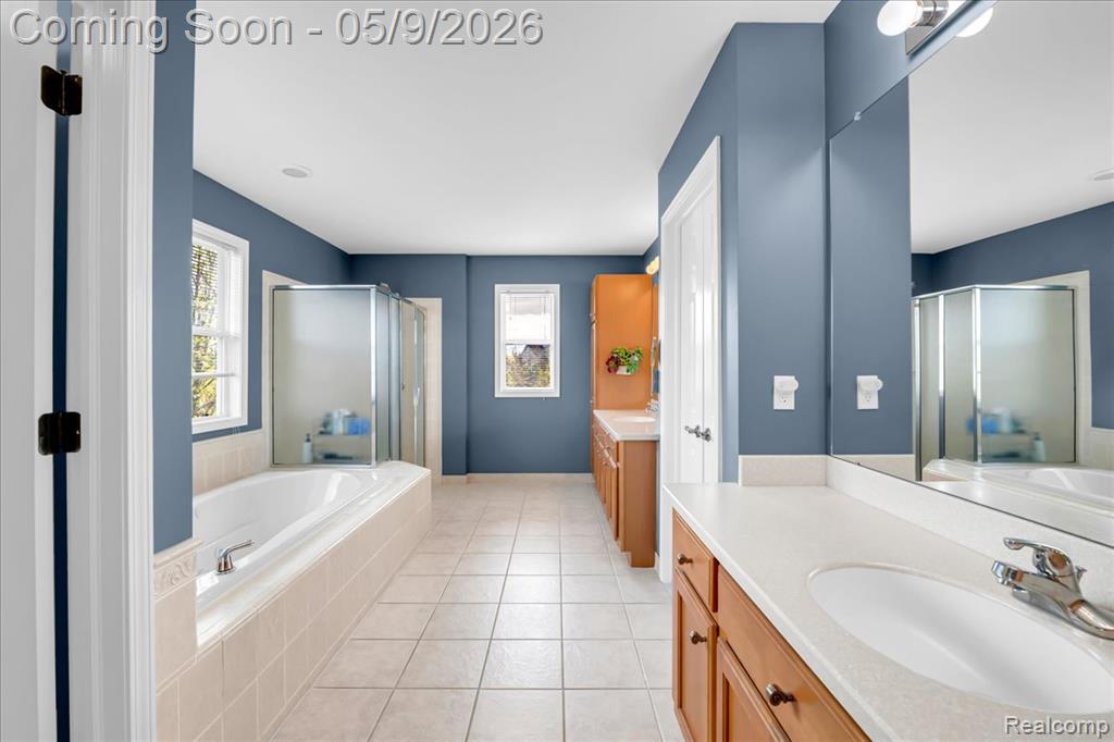 3881 High Grove Way, Lake Orion, MI — Photo 34
