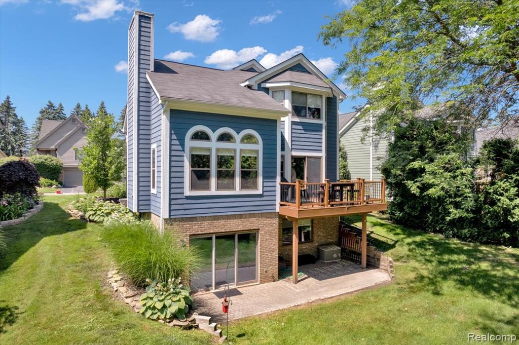 5612 Northcrest Crossing, Clarkston, MI — Photo 3