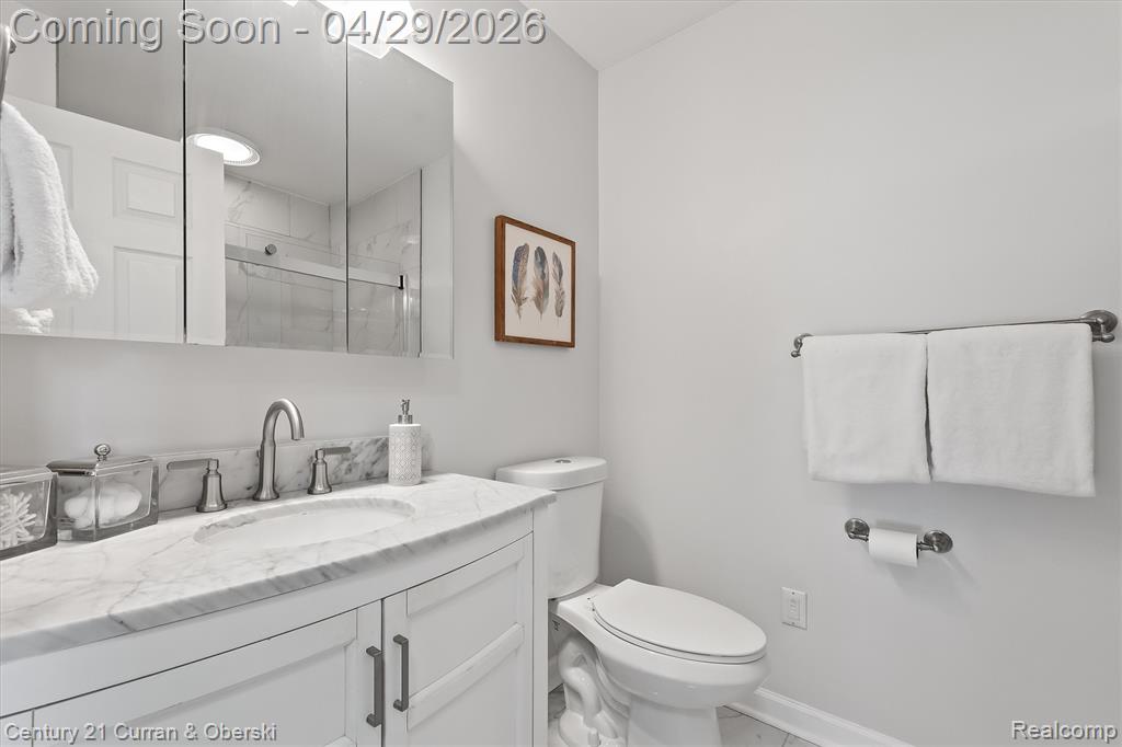 44782 Gwinnett Loop, Novi, MI 48377 — Photo 24