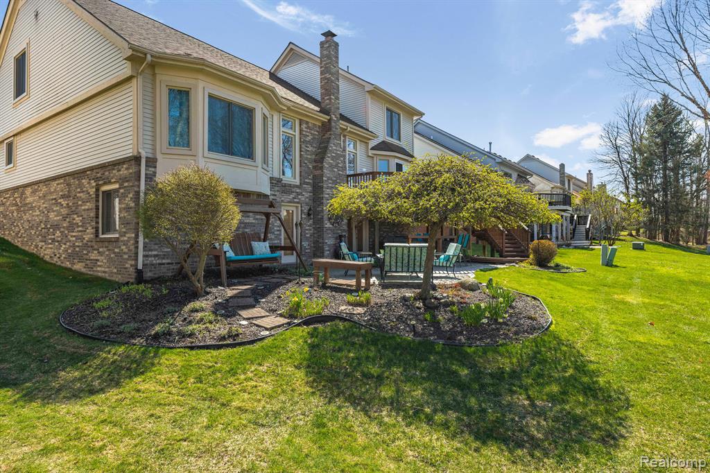 42890 BROOKSTONE Drive, Novi, MI 48377 — Photo 55
