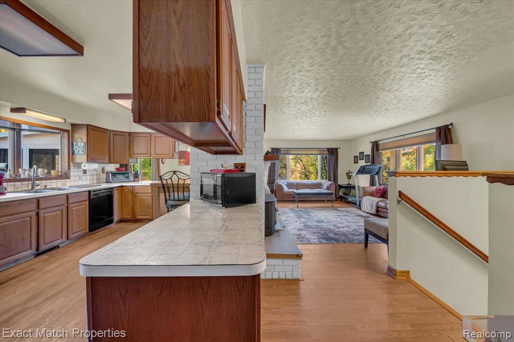 7600 Haley Road, White Lake, MI 48383 — Photo 4