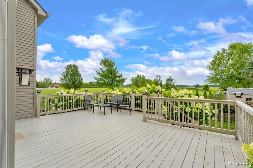 9224 Copper Ridge Drive, Davison, MI 48423 — Photo 29