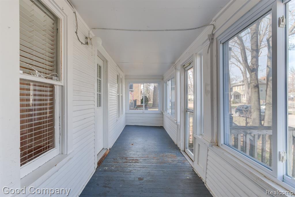 610 E Lewiston Avenue, Ferndale, MI 48220 — Photo 2