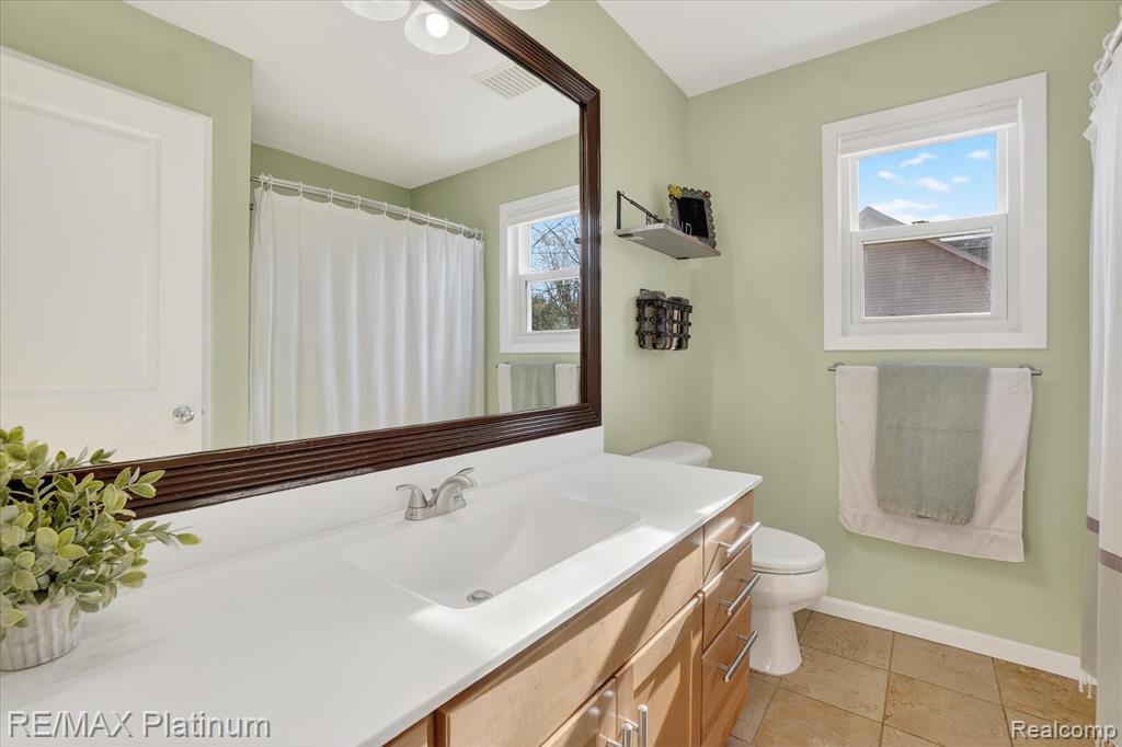 2206 Moorlands View, Howell, MI 48855 — Photo 19