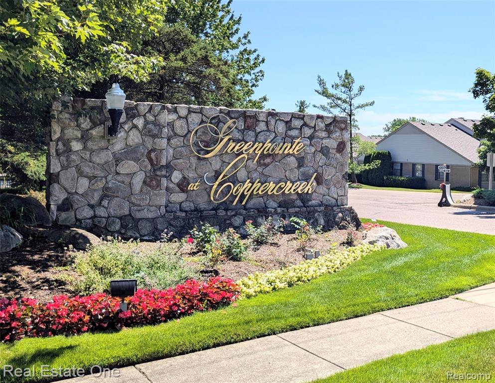 38494 Windsor, 54, Farmington Hills, MI 48331 — Photo 24