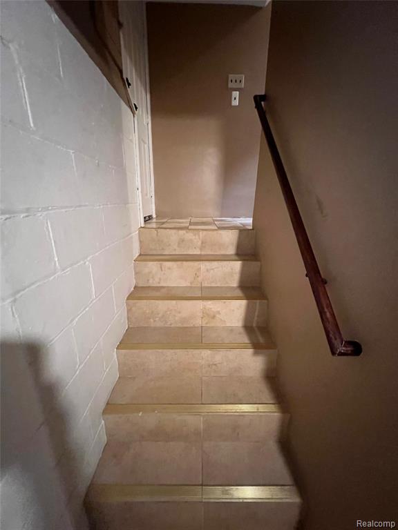7723 Calhoun Street, Dearborn, MI 48126 — Photo 16