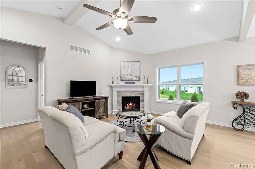 362 Jubilee Drive, Whitmore Lake, MI 48189 — Photo 3