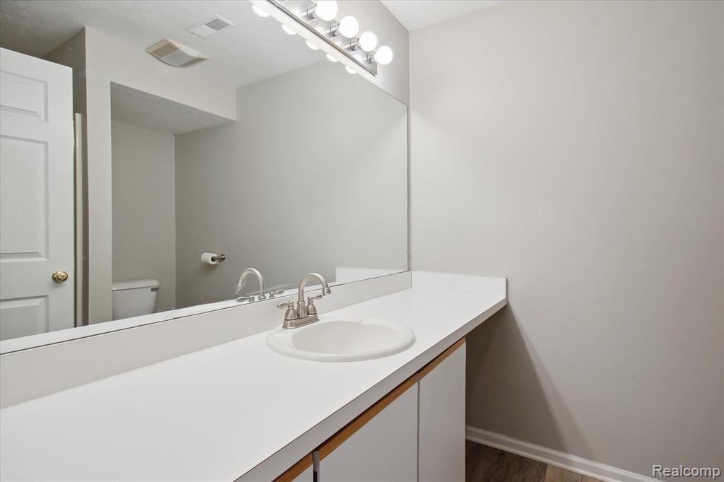 1449 HEATHERWOOD Lane, Ann Arbor, MI 48108 — Photo 26