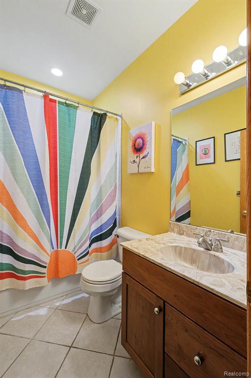 10151 Walnut Shores Drive, Fenton, MI 48430 — Photo 22
