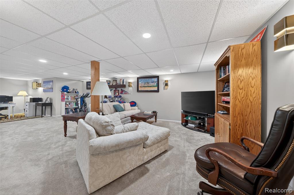 741 Briar Hill Lane, 111, Bloomfield Hills, MI 48304 — Photo 34