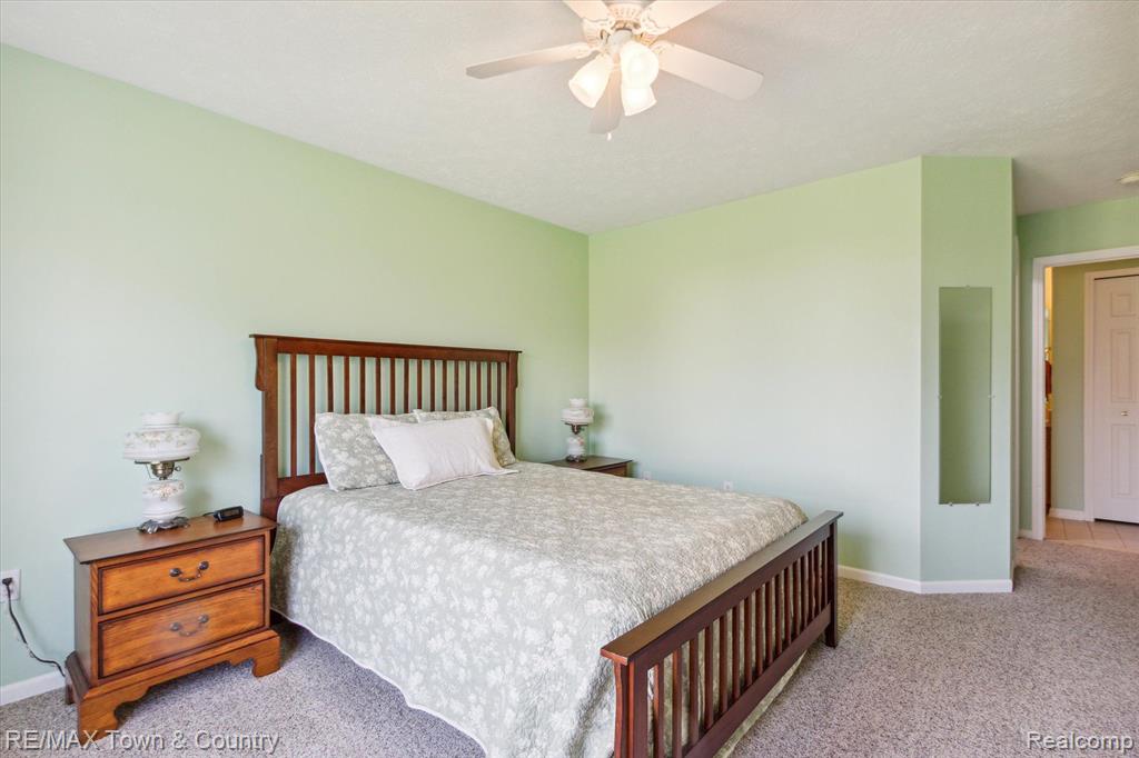 2571 ARALIA Drive, Howell, MI 48855 — Photo 19