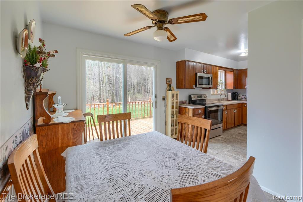 9370 Vienna Road, Otisville, MI 48463 — Photo 7