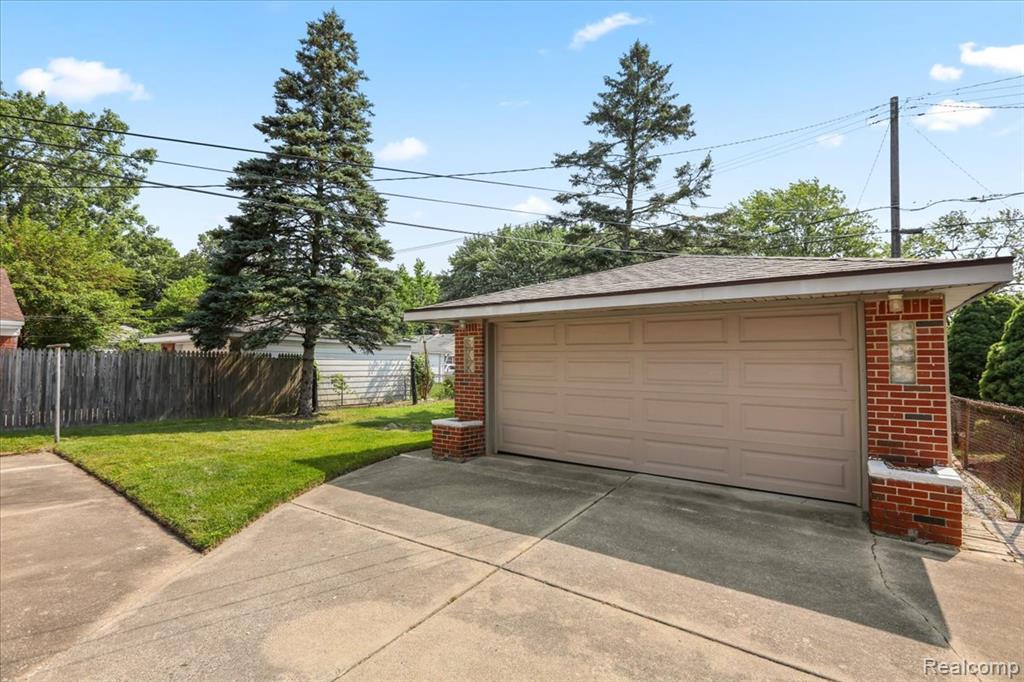 9243 Cornell Street, Taylor, MI 48180 — Photo 19