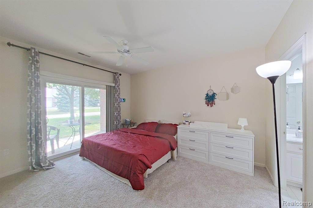 27104 CHESAPEAKE Circle, Walled Lake, MI 48390 — Photo 25