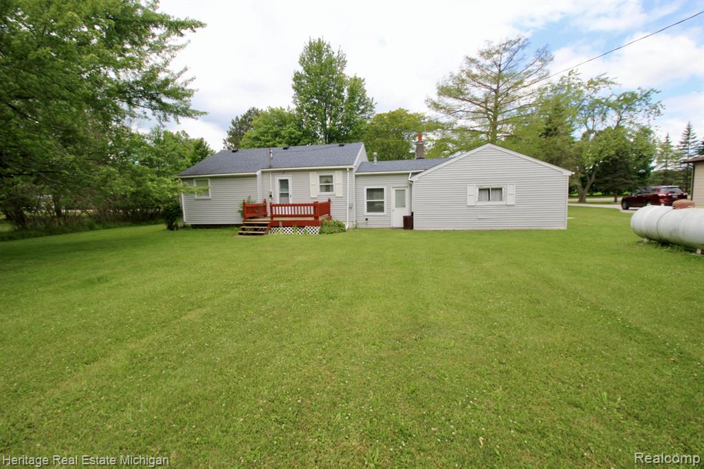 8265 S M 52, Owosso, MI 48867 — Photo 17