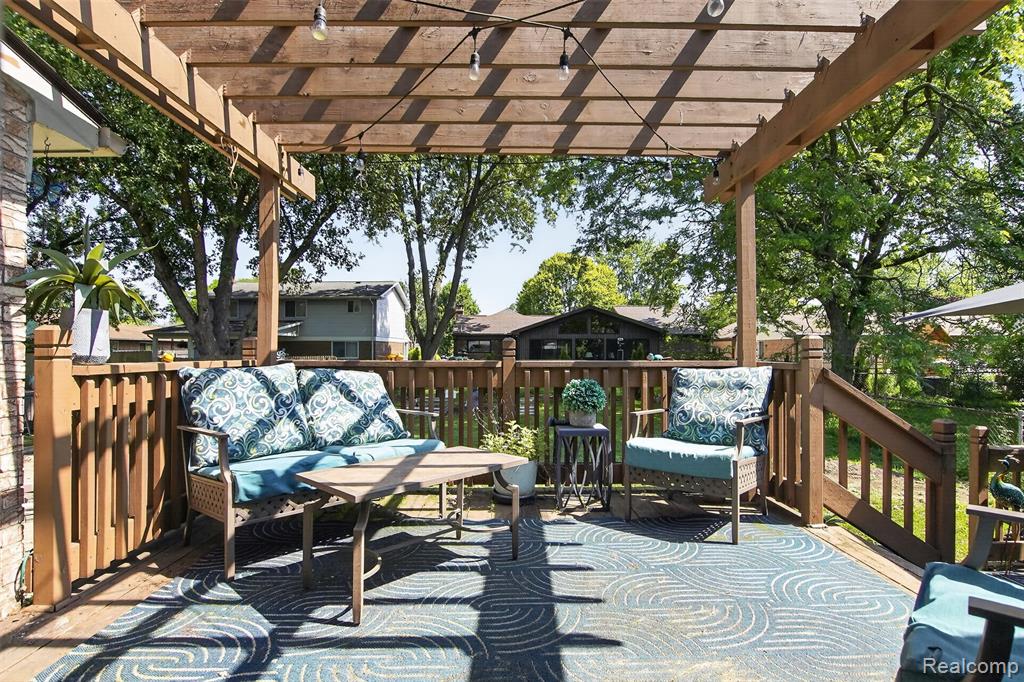 44100 Somerset Square, Canton, MI 48187 — Photo 31