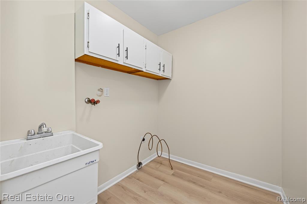 6027 Pebble Lane Court, West Bloomfield, MI — Photo 26