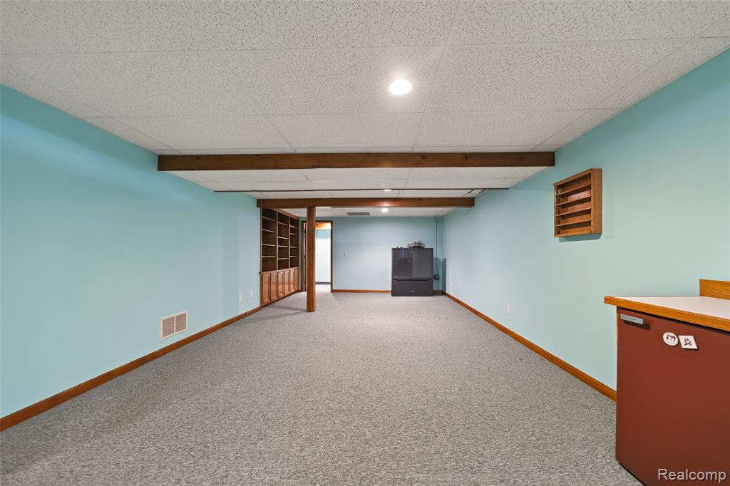 47140 Hunters Chase Drive, Macomb, MI 48042 — Photo 23