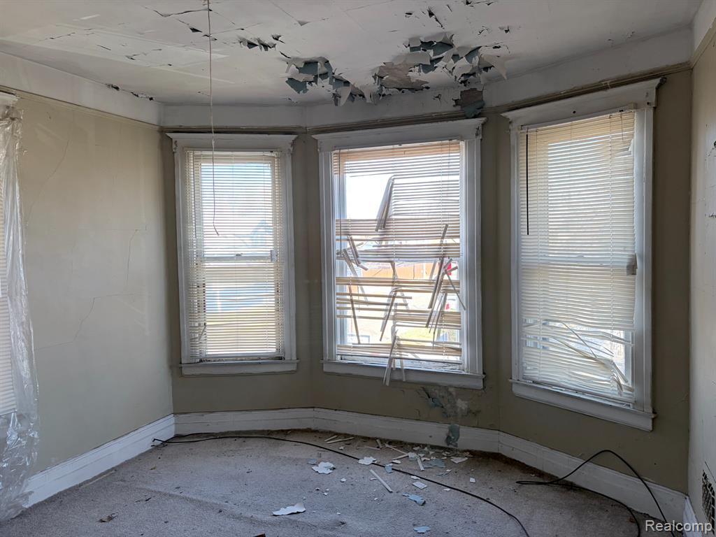 5239 Crane Street, Detroit, MI, 48213