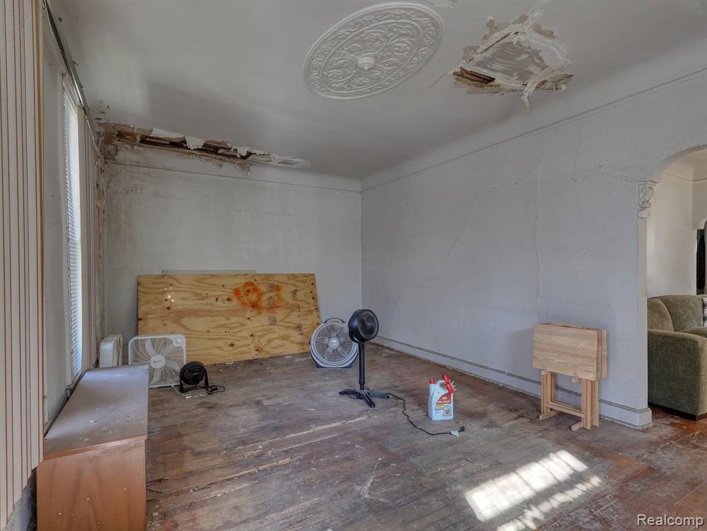 3976 French Road, Detroit, MI 48214 — Photo 5