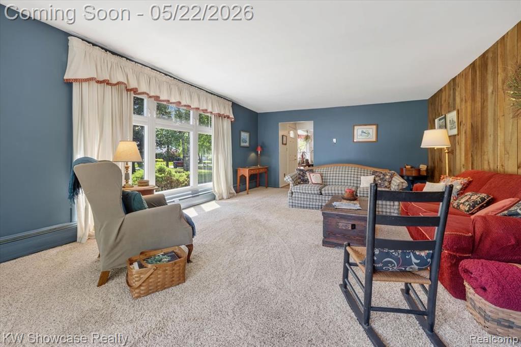 21105 Hugo Street, Farmington, MI 48336 — Photo 8