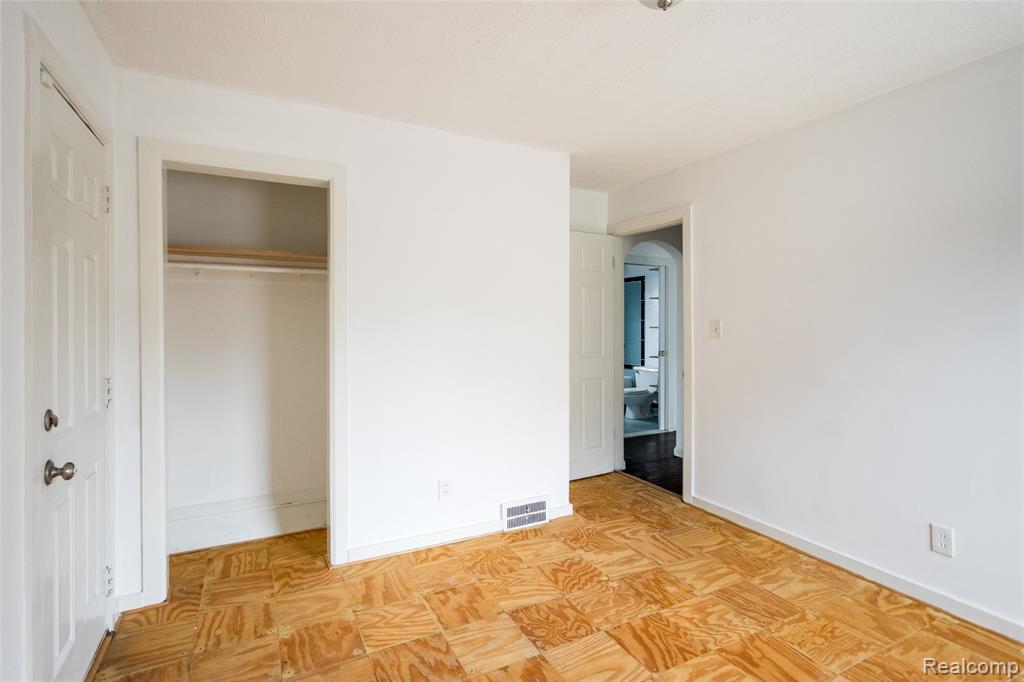 432 Eastlawn Street, Detroit, MI 48215 — Photo 15