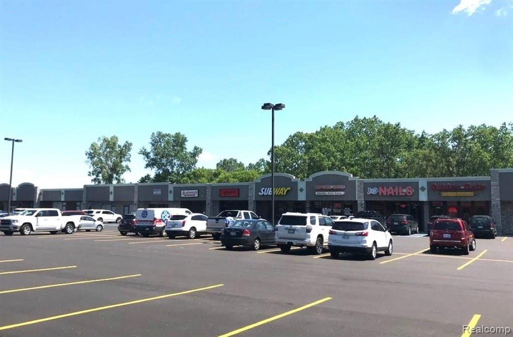 40000 HAYES Road, Clinton Twp, MI 48038 — front exterior